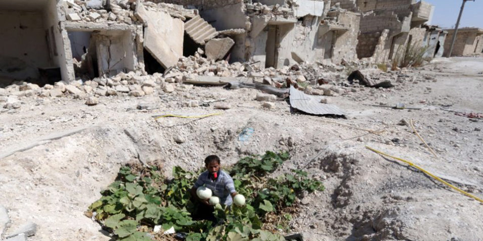 TOPSHOTS-SYRIA-CONFLICT-DAILY LIFE