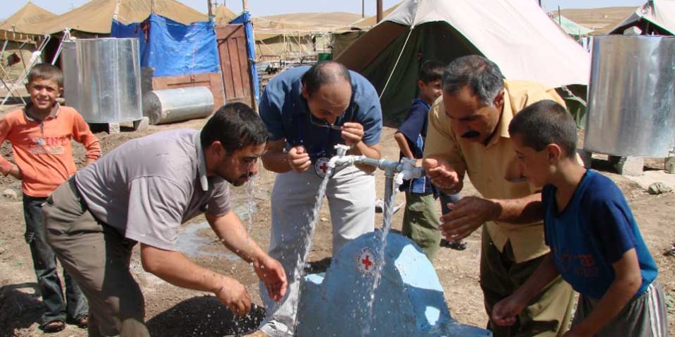 Camp-_credits-ICRC_lo