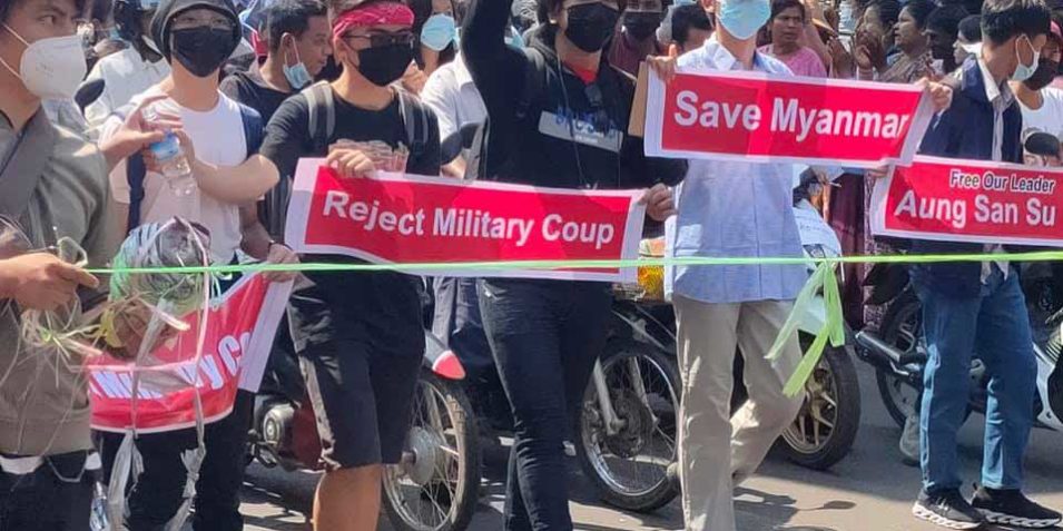 protestors_Zaw_Lin