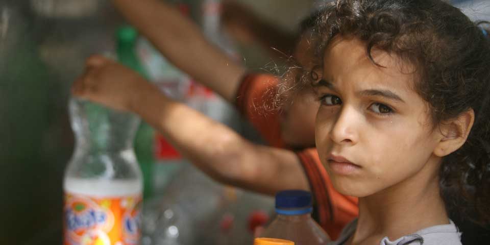 oxfam_water_children_960